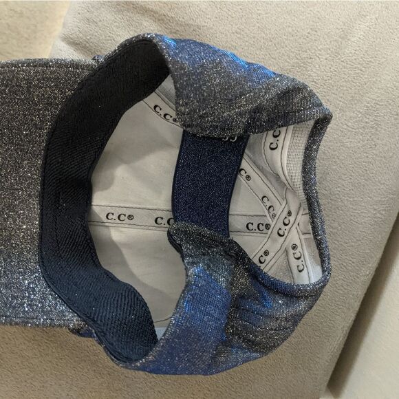 New metallic blue ponytail CC hat - Picture 3 of 3